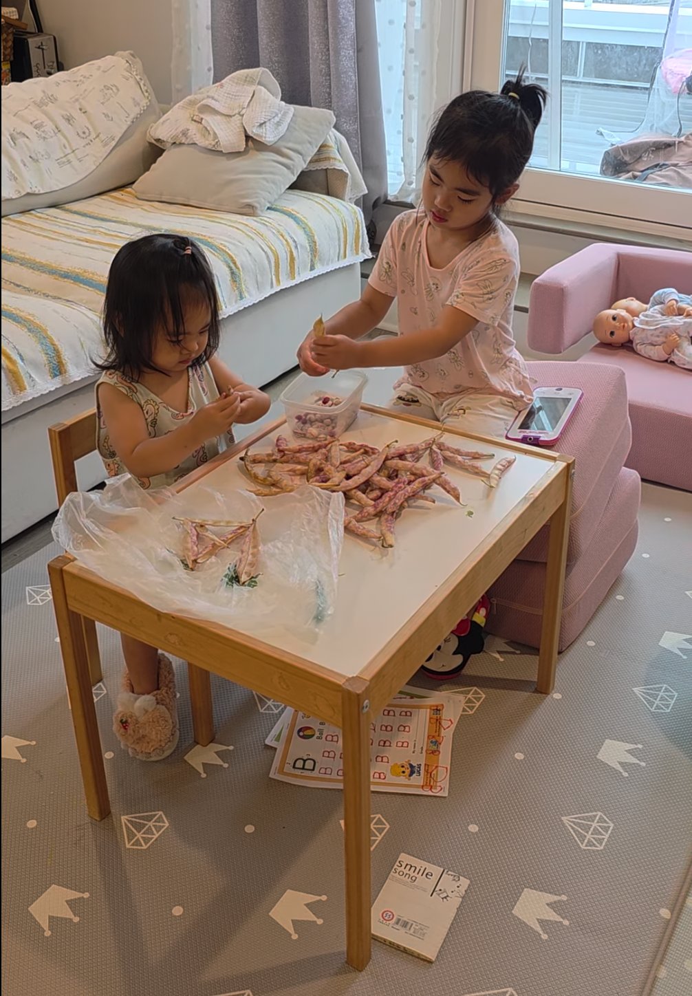 Family baking cookies